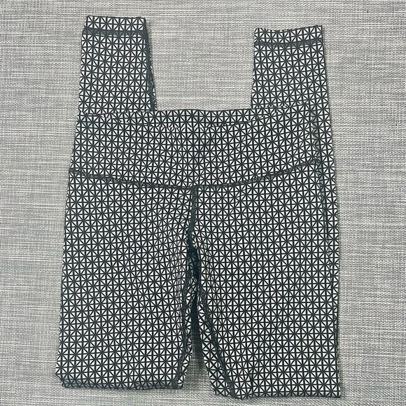 Lululemon Wunder Under Silver Spoon Leggings - Picture 4 of 14